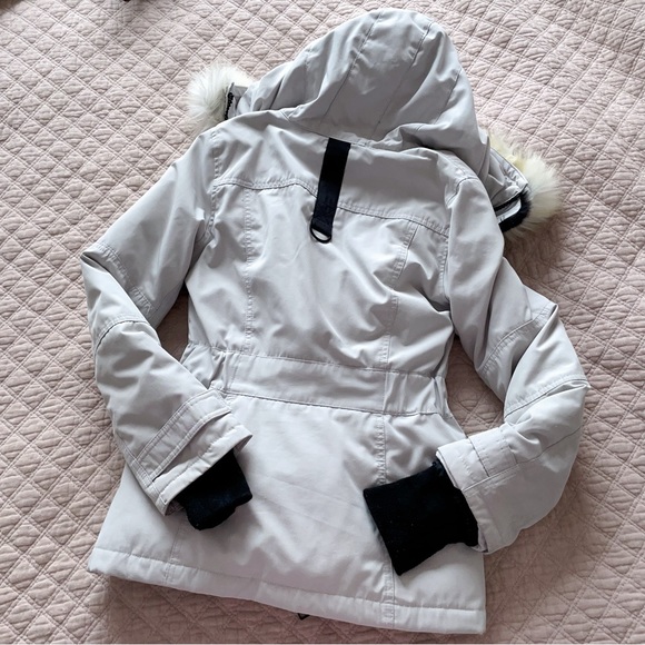 White TNA Larsen Parka Size XS - Picture 3 of 3